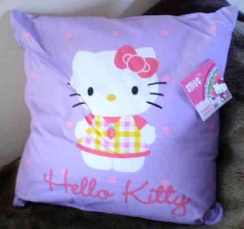 Hello Kitty kussen Strawberry LAATSTE EXEMPLAAR !