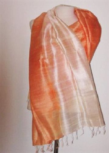 Sjaal Thais zijde oranje naar lichtoranje